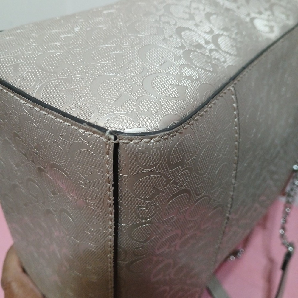 GUESS Quincey Lilac Large Tote No Call Out Original Baddie Bad "B" Bag Gorgeous! - Picture 12 of 13